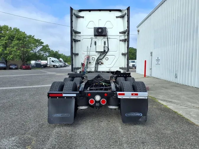 2020 FREIGHTLINER NEW CASCADIA PX12664
