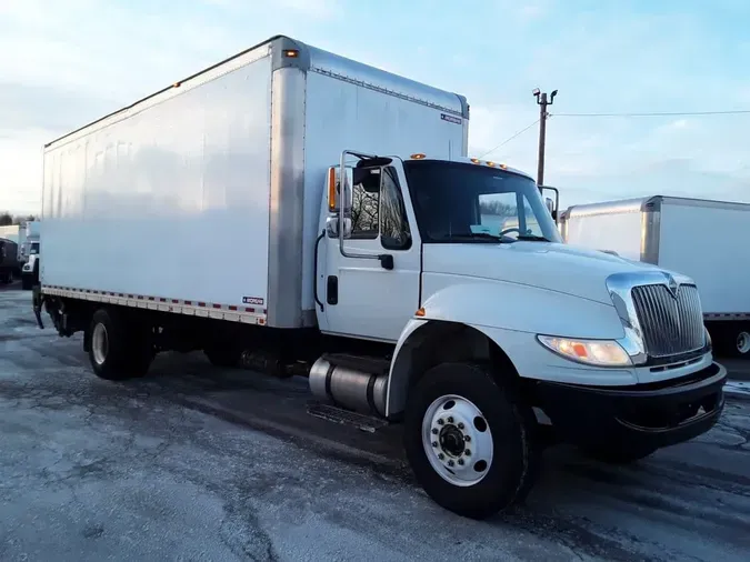 2017 NAVISTAR INTERNATIONAL 4300