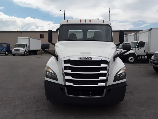 2020 FREIGHTLINER/MERCEDES NEW CASCADIA 1264ee90062cc98687720de9eba24de5f34