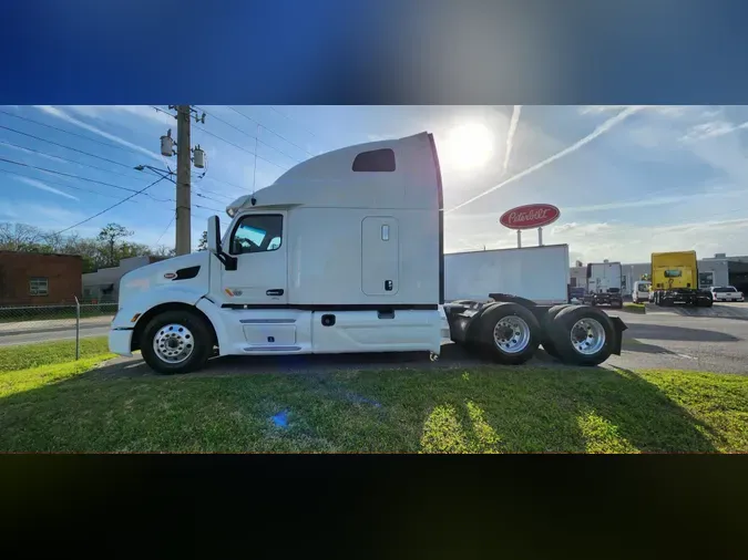 2022 Peterbilt 579