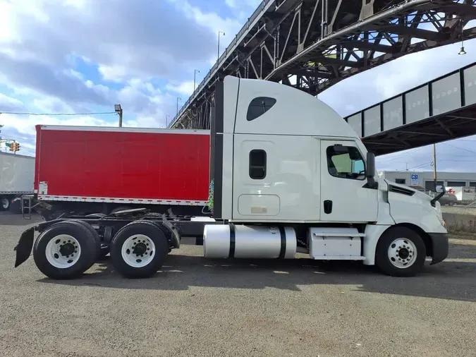 2022 FREIGHTLINER/MERCEDES NEW CASCADIA PX126644eead3483cf6ff652a56babb789cd01b