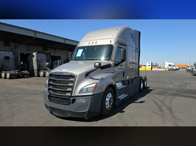 2022 Freightliner Cascadia