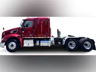 2020 Peterbilt 579