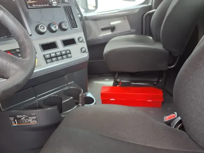 2020 FREIGHTLINER NEW CASCADIA 116