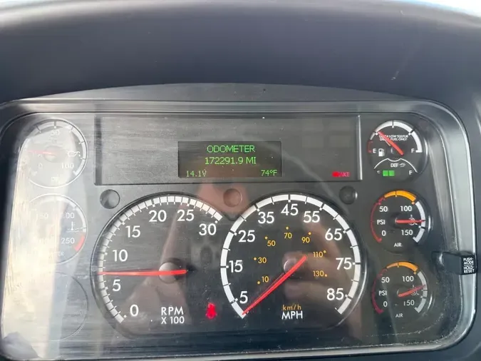 2020 FREIGHTLINER/MERCEDES M2 1064efd2beca22c46d781d644b6a28f662b