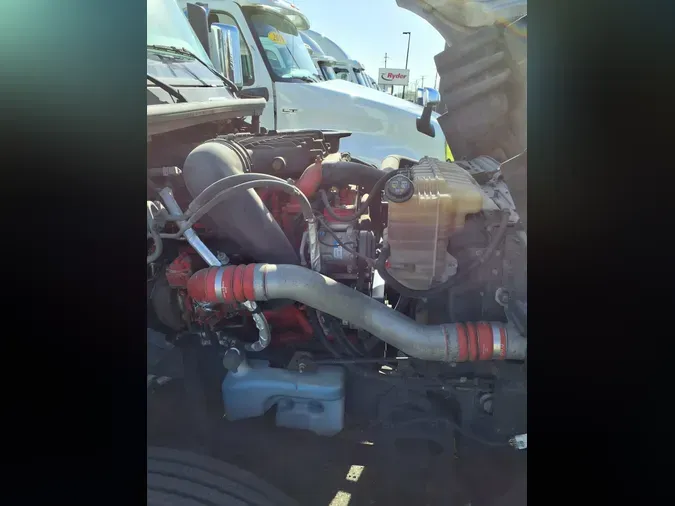 2020 NAVISTAR INTERNATIONAL LT625 SLPR CAB
