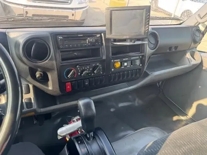 2018 Hino 195