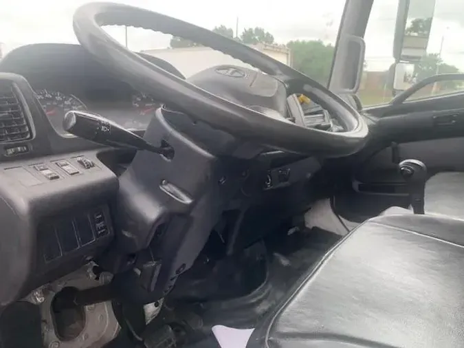 2020 Hino 268A