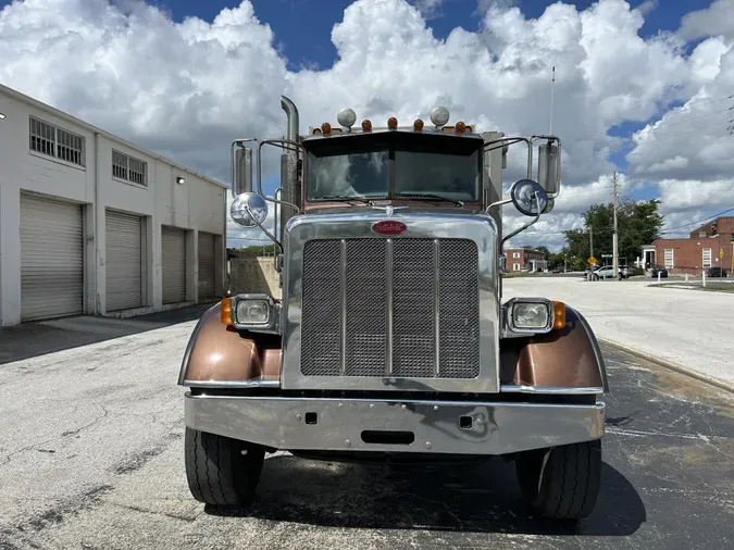 2019 Peterbilt 365