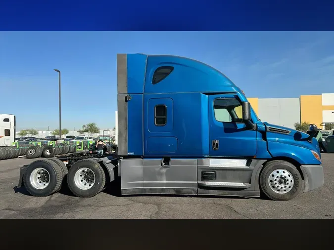 2024 Freightliner Cascadia4f11aa922ac389959a1b3e743e2dca85