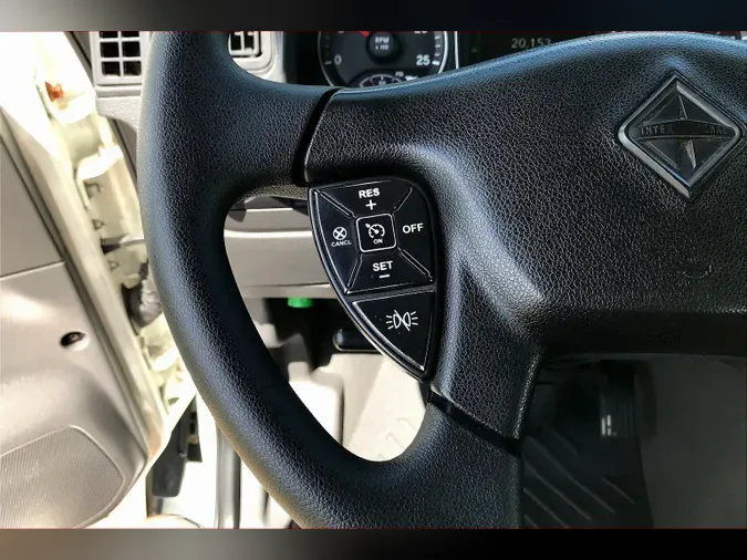 2019 INT LT625 6x4