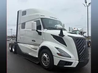 2026 VOLVO TRUCK VNL64TV04