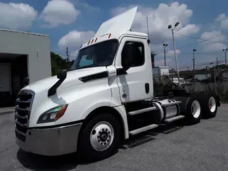 2019 FREIGHTLINER/MERCEDES NEW CASCADIA PX12664