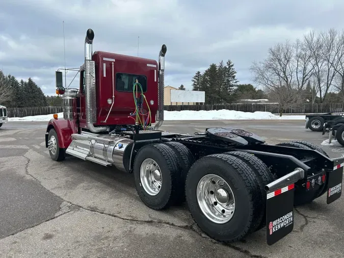 2026 Kenworth W900L