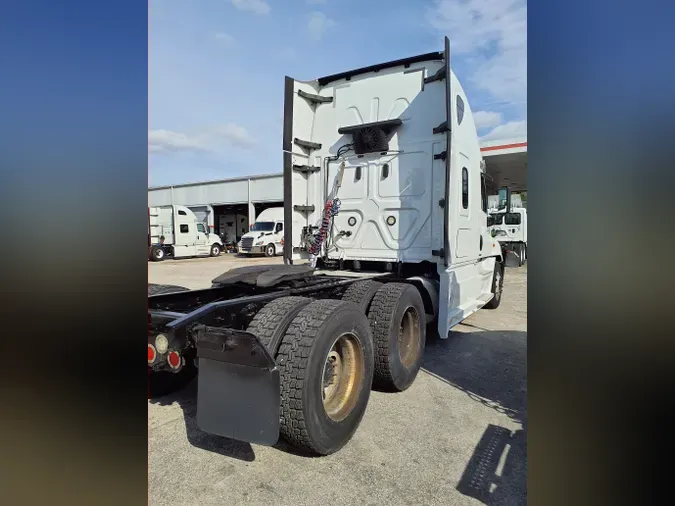 2018 FREIGHTLINER/MERCEDES CASCADIA 125