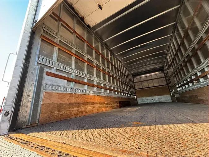 2019 Freightliner M2