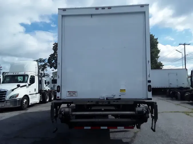 2016 FREIGHTLINER/MERCEDES M2 106