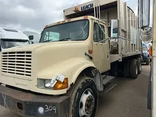 2000 INTERNATIONAL 4900