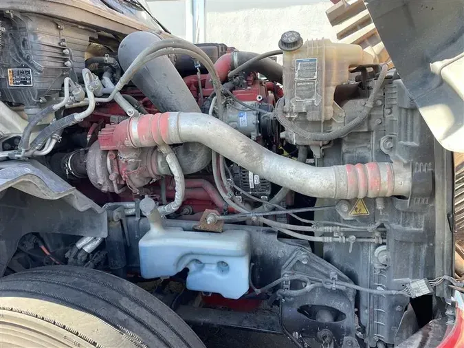 2022 INTERNATIONAL LT625