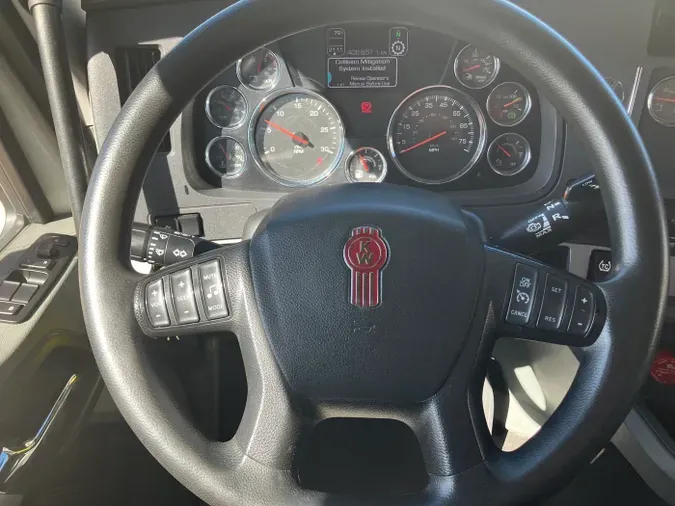 2022 Kenworth T680