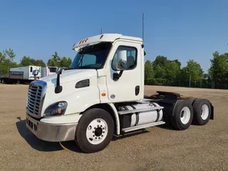 2016 FREIGHTLINER/MERCEDES CASCADIA 113