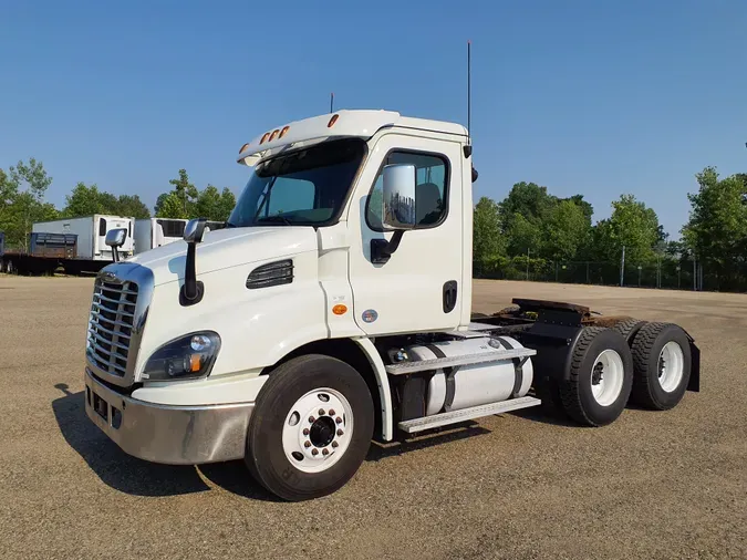 2016 FREIGHTLINER/MERCEDES CASCADIA 1134f23deffc2886c9ac7c9b4c636527dea