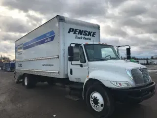 2017 INTERNATIONAL 4300