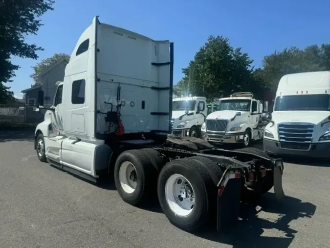 2020 NAVISTAR INTERNATIONAL LT625 SLPR CAB