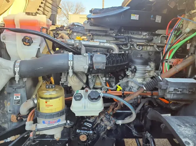 2019 FREIGHTLINER/MERCEDES CASCADIA 125