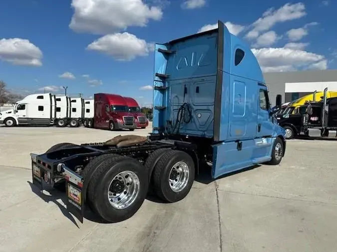 2021 Freightliner Cascadia