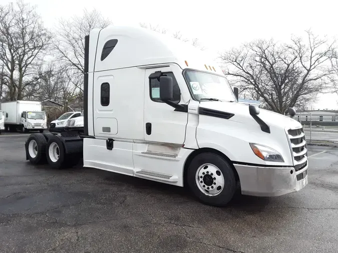 2021 FREIGHTLINER/MERCEDES NEW CASCADIA PX126644f2c4d52acb94164a5883dac80ba862e