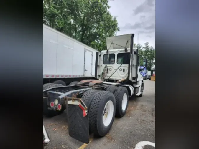 2018 FREIGHTLINER CASCADIA 125