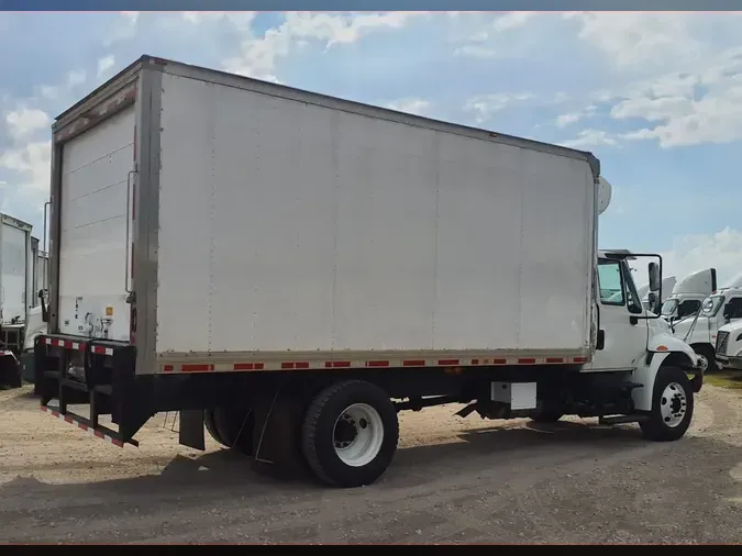 2019 NAVISTAR INTERNATIONAL 4300