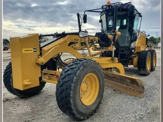 2020 CATERPILLAR 120