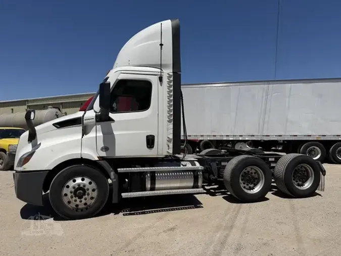 2022 FREIGHTLINER CASCADIA 1164f387374136f991f9c830e896b686b35