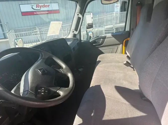 2021 NAVISTAR INTERNATIONAL MV607 (4X2)