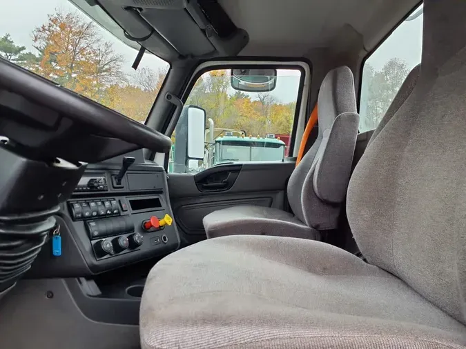 2019 NAVISTAR INTERNATIONAL LT625 DAYCAB T/A4f39c99158b645e79a8752b3b677db96