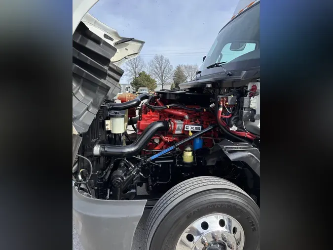 2021 International LT625