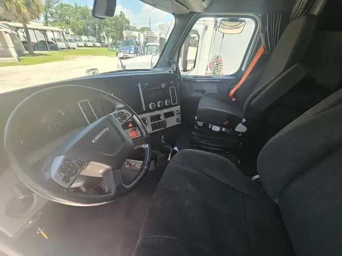 2020 FREIGHTLINER NEW CASCADIA PX12664