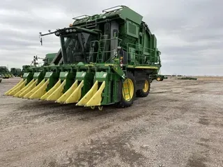 2018 John Deere CP690
