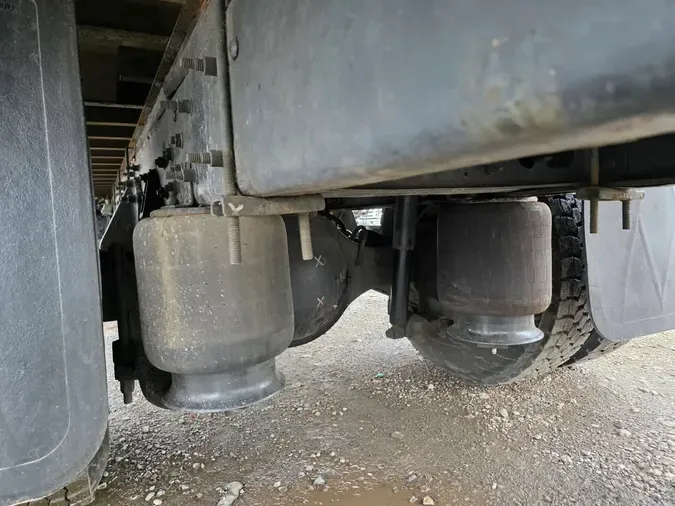 2017 NAVISTAR INTERNATIONAL 4300
