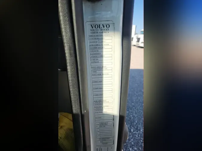 2019 Volvo VNL300