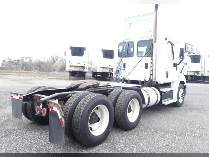 2014 FREIGHTLINER/MERCEDES CASCADIA 125