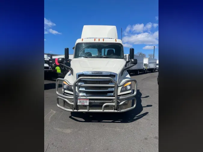 2019 FREIGHTLINER/MERCEDES NEW CASCADIA 116