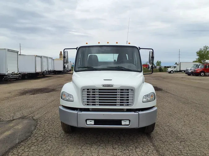 2019 FREIGHTLINER/MERCEDES M2 106