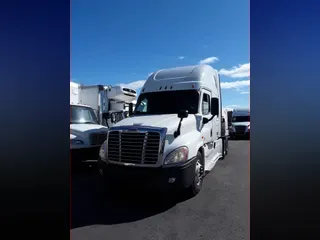 2020 FREIGHTLINER/MERCEDES CASCADIA 125