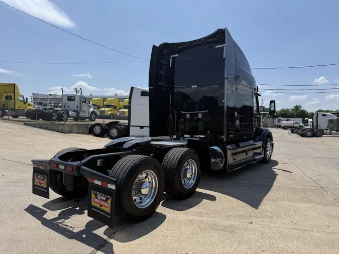2022 Peterbilt 5794f54871b4b3a703f6990bce33bf03c48