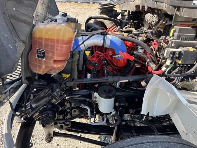 2020 International MV6074f54fbb79536c2d90ba0bb5bbdf6bd43