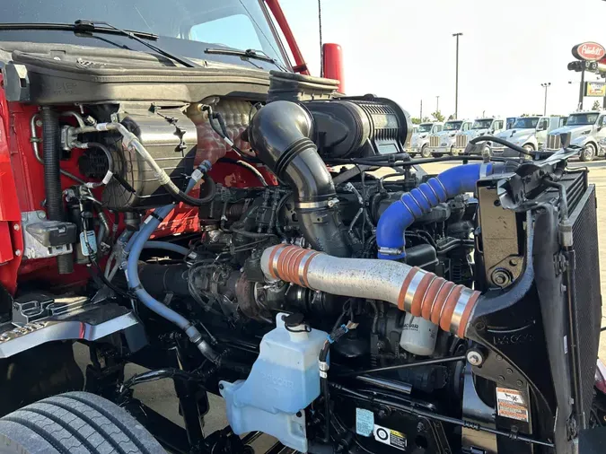 2024 Kenworth T680
