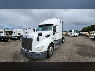 2021 Peterbilt 579